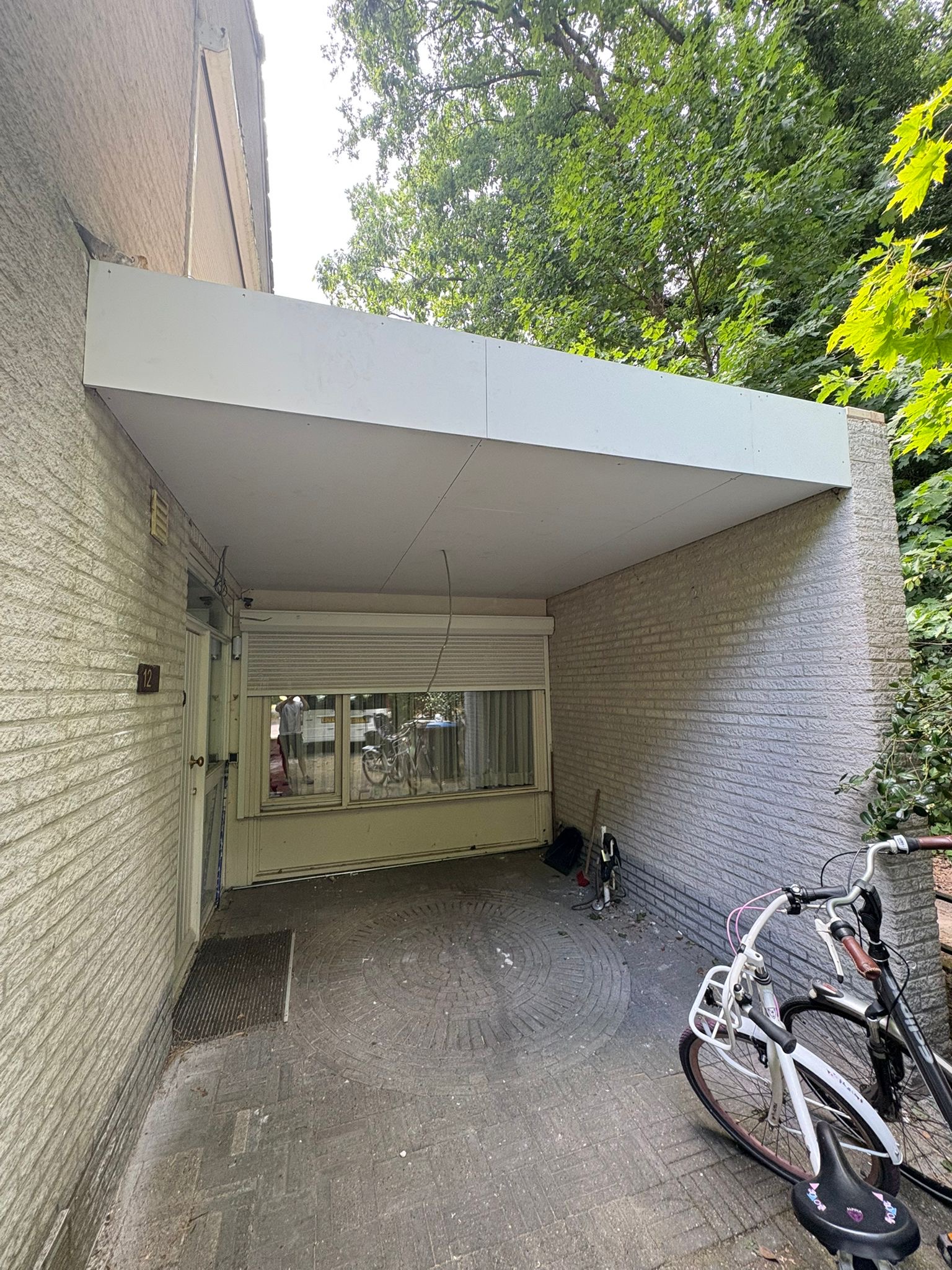 Carport voor renovatie, oude staat